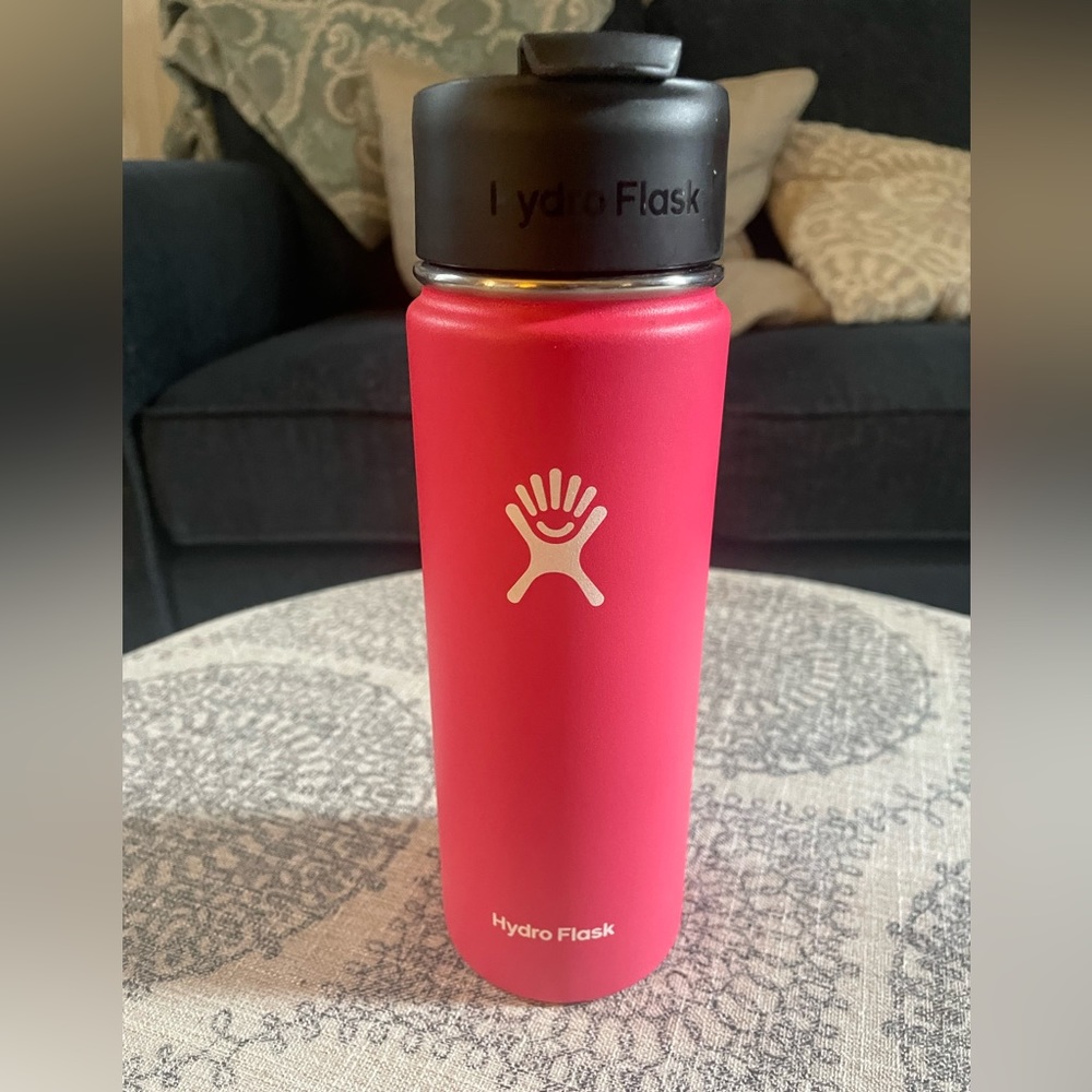 HydroFlask 20oz Coffee bottle with lid